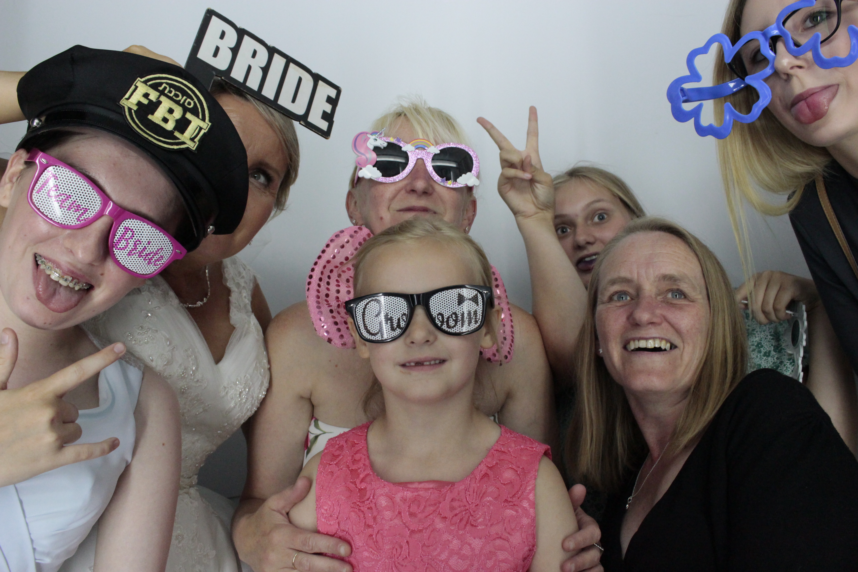 Richard & Karen's Wedding Reception | View more photos from the event at gallery.myphotoboothexperience.co.uk/u/MyPhotoBoothExperienceLtd/Richard-Karens-Wedding-Reception